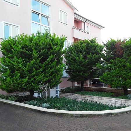 Molnar Apartamento Premantura Exterior foto