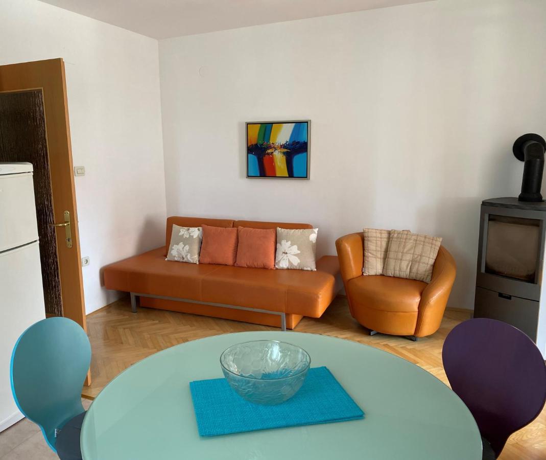 Molnar Apartamento Premantura Exterior foto